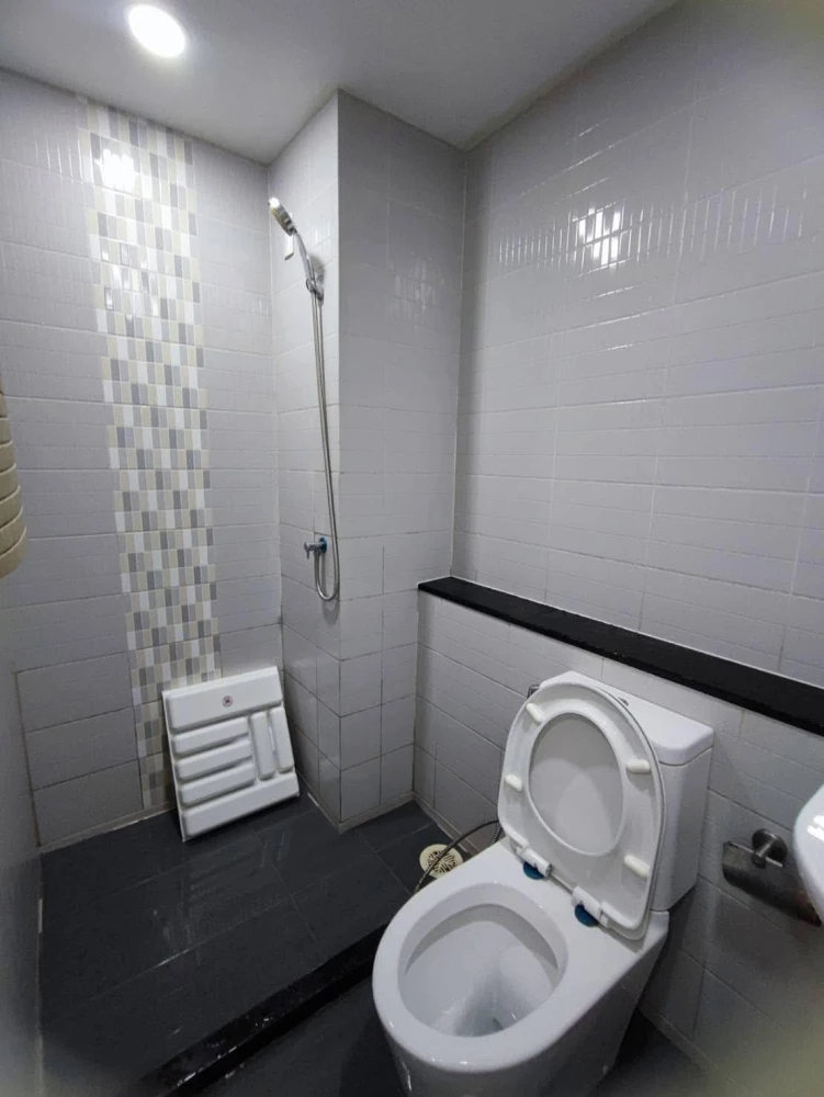 ขาย The Midd Condo ห้องน่าอยู่ ชั้น 1 มาพร้อมเฟอร์นิเจอร์ครบครัน ทำเลดี พลาดแล้วจะเสียใจ