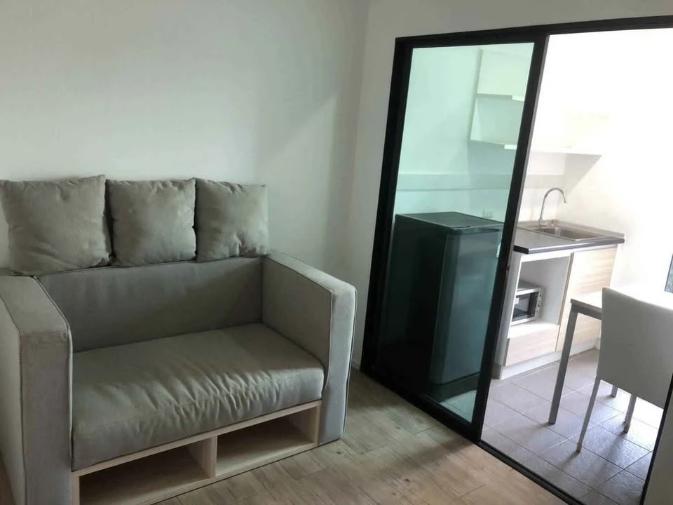 ขาย The Midd Condo ห้องน่าอยู่ มาพร้อมเฟอร์และเครื่องใช้ไฟฟ้าครบครัน หิ้วกระเป๋าเข้าอยู่ได้เลยจ้า