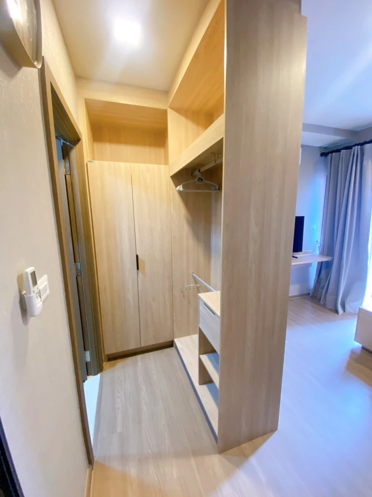 ขาย The MUVE Bangna 1 ห้องนอน 1 ห้องน้ำ ชั้น 7 ตกแต่งคุมโทน มาพร้อมเฟอร์นิเจอร์ครบครัน จองเลยตอนนี้