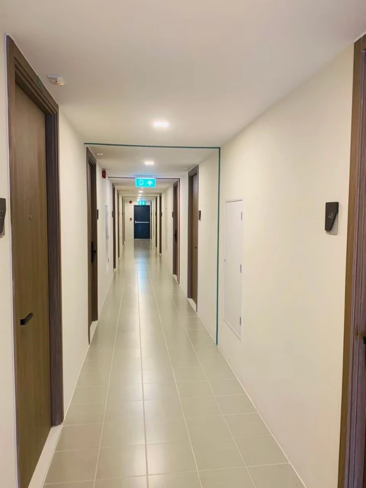 ขาย THE MUVE Ram 22 ห้องชั้นไม่สูง เฟอร์ครบ + เครื่องใช้ไฟฟ้า จองเลยห้ามพลาด!!