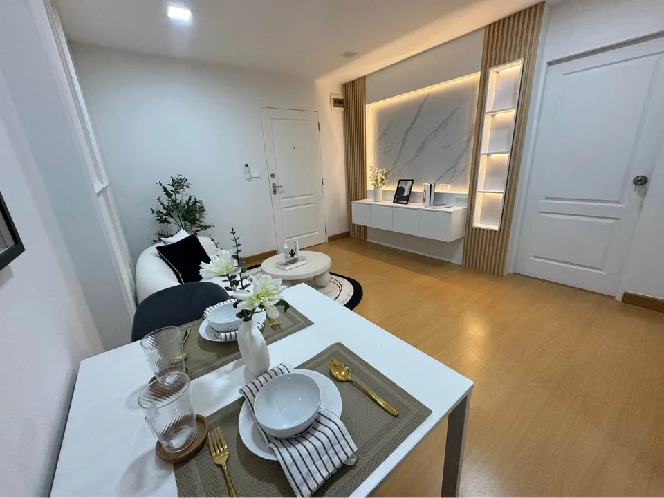 ขาย The Niche Ladprao 48 ห้องกว้างขวางอยู่สบาย สิ่งอำนวยความสะดวกครบครัน มาแต่ตัวเข้าอยู่ได้เลย  รีบจองก่อนพลาด!!!