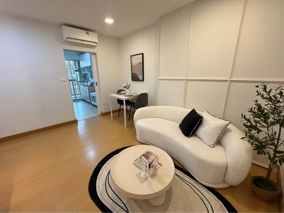 ขาย The Niche Ladprao 48 ห้องกว้างขวางอยู่สบาย สิ่งอำนวยความสะดวกครบครัน มาแต่ตัวเข้าอยู่ได้เลย  รีบจองก่อนพลาด!!!
