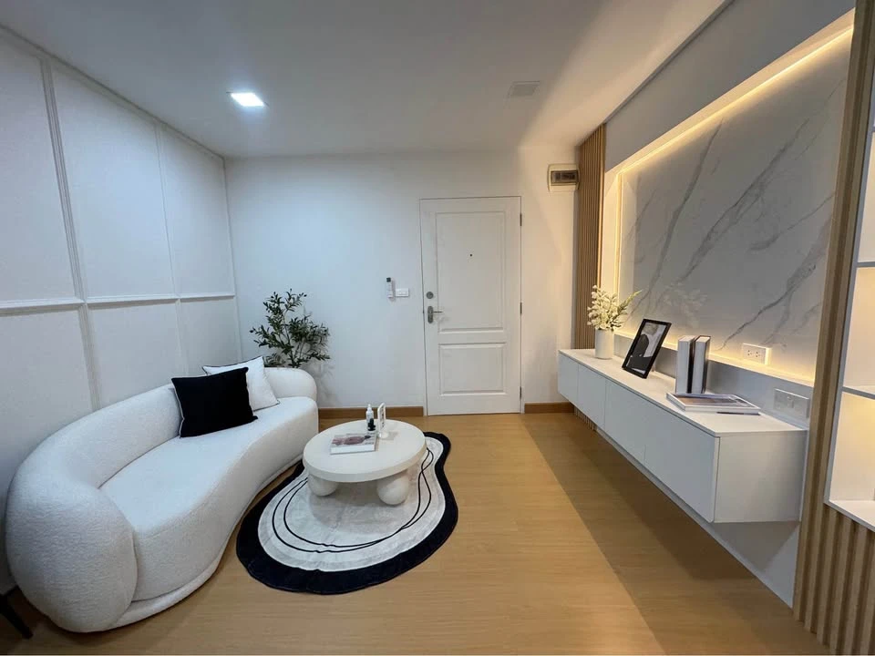ขาย The Niche Ladprao 48 ห้องกว้างขวางอยู่สบาย สิ่งอำนวยความสะดวกครบครัน มาแต่ตัวเข้าอยู่ได้เลย  รีบจองก่อนพลาด!!!