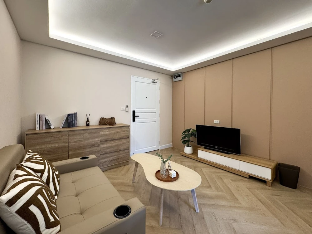 ขาย The Niche Sukhumvit 49 ห้องน่าอยู่ ตกแต่งคุมโทน มาพร้อมเฟอร์นิเจอร์ครบครัน ห้ามพลาด