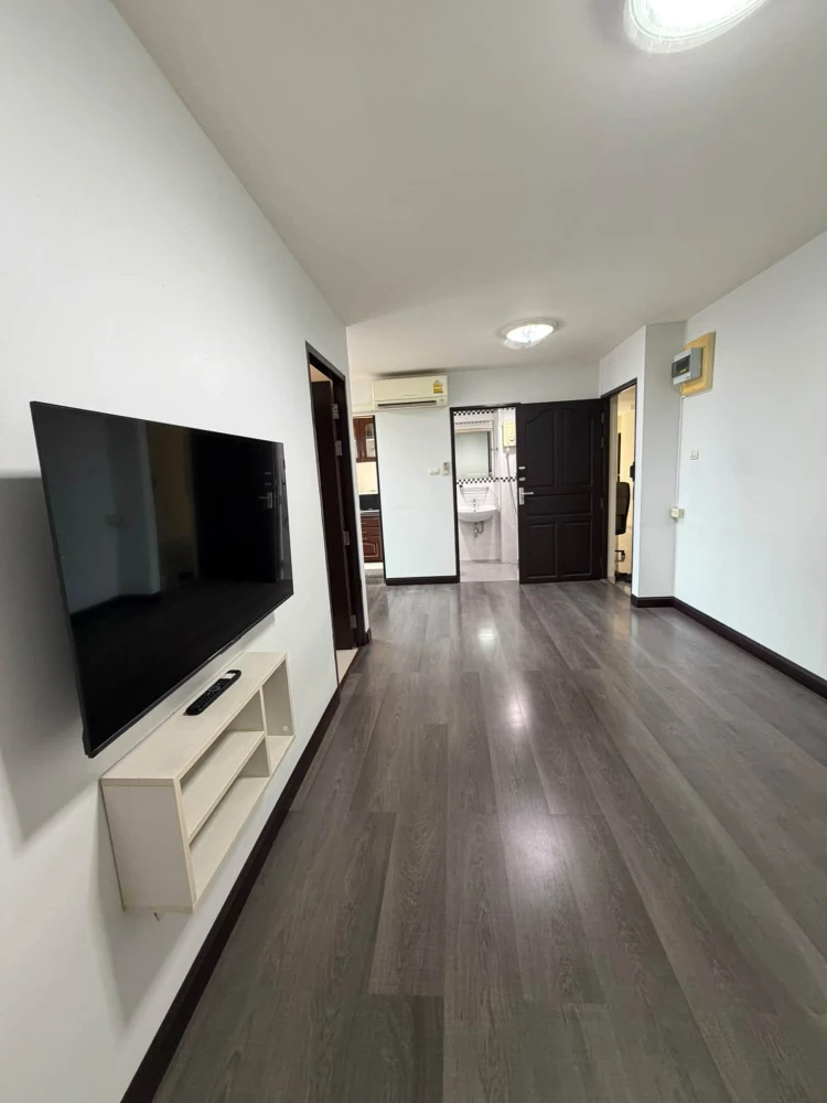 ขาย The North Park Condominium ห้องน่าอยู่ พื้นที่ใช้สอยเยอะ สิ่งอำนวยความสะดวกครบ จองเลย