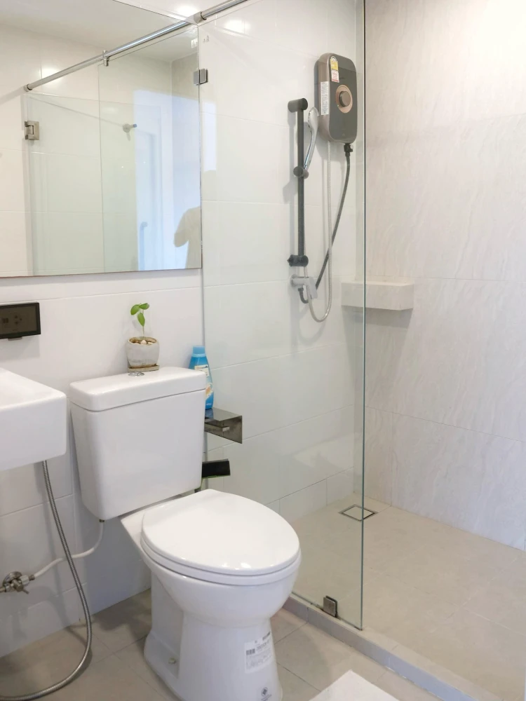 ขาย THE ORIGIN Sukhumvit 105 1 ห้องนอน 1 ห้องน้ำ สิ่งอำนวยความสะดวกครบครัน วิวสวย ไม่บล็อค จองเลย