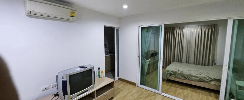 ขาย The Paint Ngamwongwan 22 ห้องกว้างอยู่สบาย หิ้วกระเป๋าใบเดียวเข้าอยู่ได้เลย!!