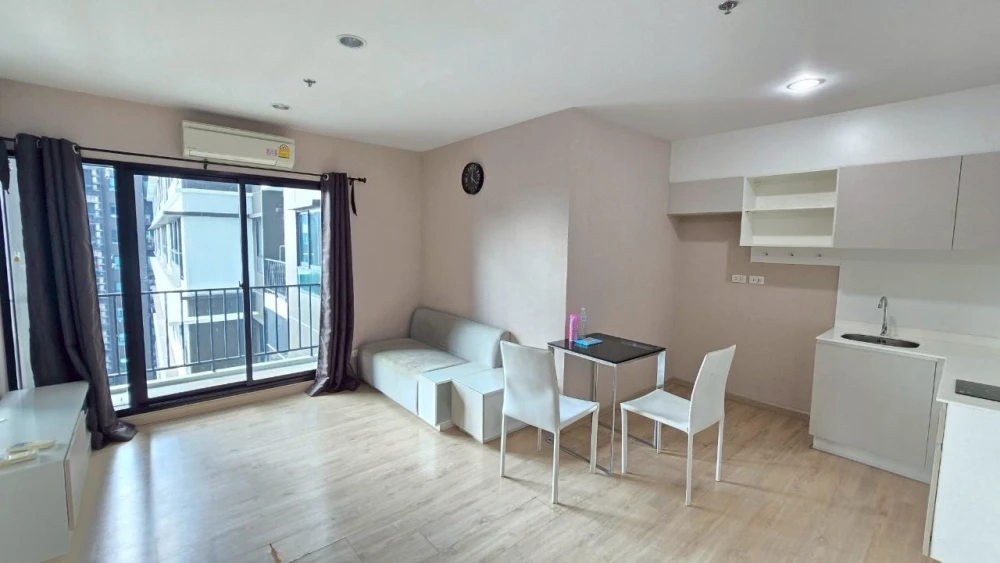 ขาย The Parkland Phetkasem-Thapra 1 ห้องนอน 1 ห้องน้ำ พื้นที่ใช้สอยเยอะ ทำเลดี สิ่งอำนวยความสะดวกครบครัน จองเลย