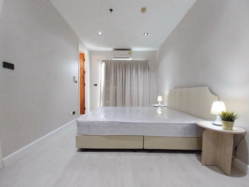 ขาย The Parkland Srinakarin ห้องกว้างพื้นที่ใช้สอยเยอะ ตกแต่งคุมโทน เฟอร์ครบครัน จองเลย