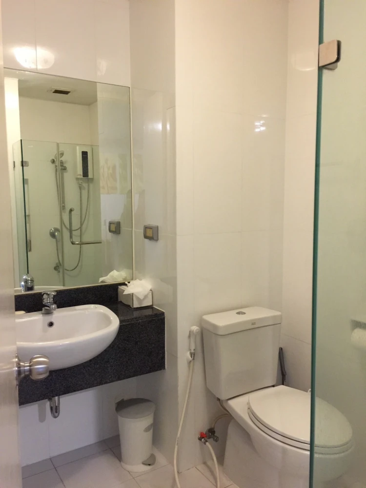 ขาย The parkland srinakarin Lexeside ห้องพร้อมอยู่ เฟอร์พร้อม ชั้นสูง หิ้วกระเป๋ามาได้เลย
