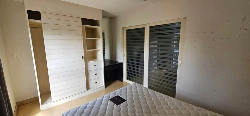ขาย The Peak Condominium @ รัชดา-ห้วยขวาง ขนาด 32.61 ตร.ม. ใช้พื้นที่ได้คุ้มค่า มีเฟอร์นิเจอร์และเครื่องใช้ไฟฟ้า ช่วยประหยัดค่าแต่งห้อง