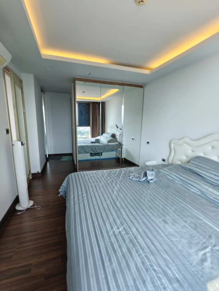 ขาย The Peak Towers Pattaya ห้องแต่งสวยคุมโทน พื้นที่ใช้สอยเยอะ ทำเลดี วิวทะเลสวย จองเลย