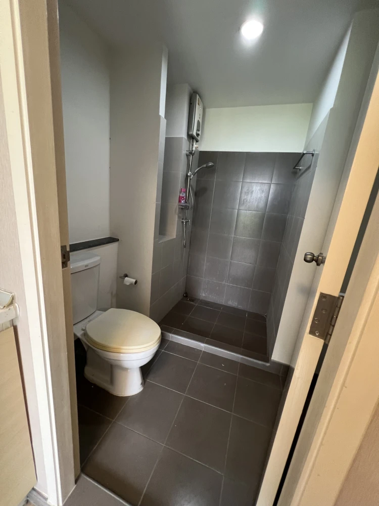 ขาย The Point Condo Rangsit-Klong 6 ชั้น 3 วิวโล่ง แต่งครบ จองเลย ด่วนๆ