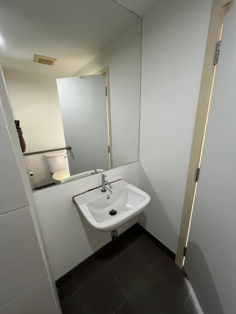 ขาย The Point Condo Rangsit-Klong 6 ชั้น 3 วิวโล่ง แต่งครบ จองเลย ด่วนๆ