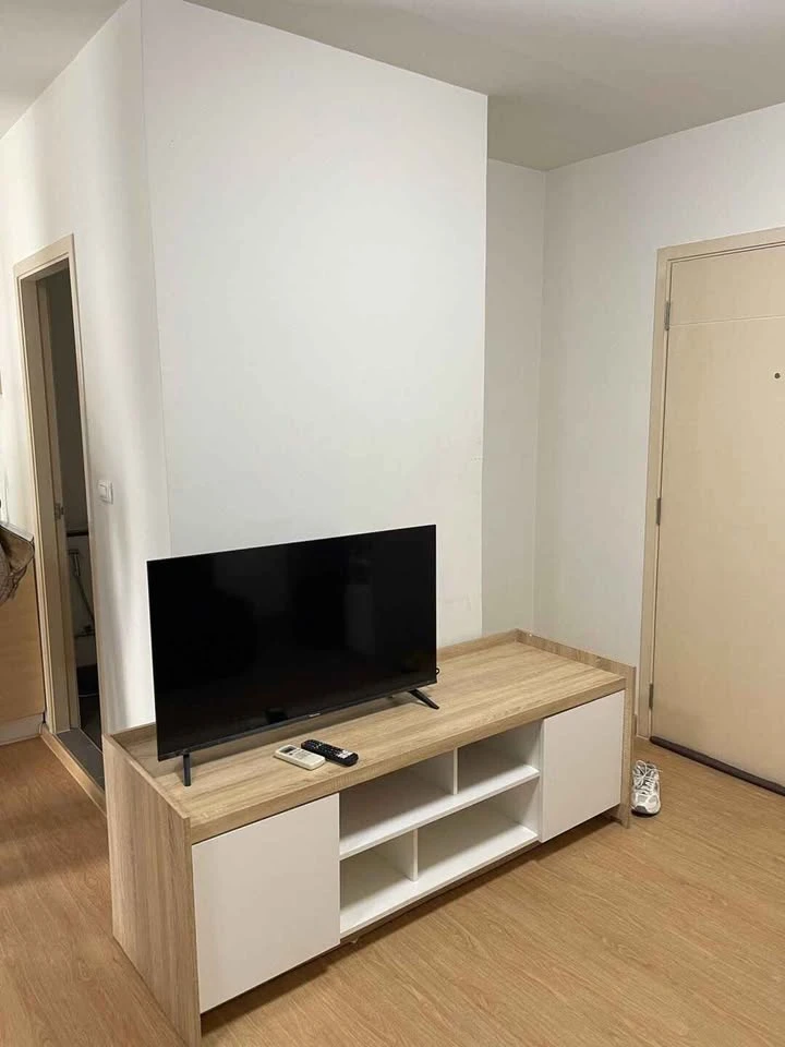 ขาย The Point Condo Rangsit-Klong 6 ห้องชั้น 6 เฟอร์นิเจอร์และเครื่องใช้ไฟฟ้าครบครัน ดีแบบนี้จะรออะไร