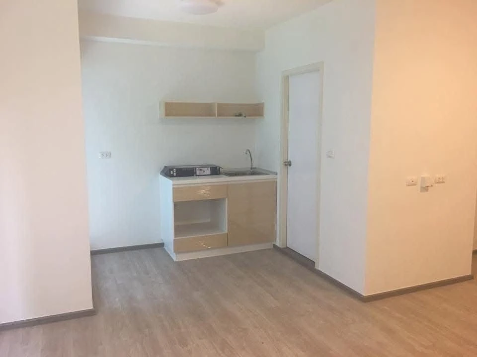 ขาย The Point Condo Rangsit-Klong 6 1 ห้องนอน 1 ห้องน้ำ ชั้น 2 ในทำเลดี เดินทางสะดวก จองเลย