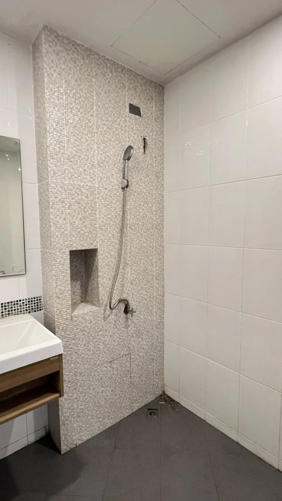 ขาย The port สุขสวัสดิ์ พร้อมเฟอร์บิ้วอิน เครื่องใช้ไฟฟ้าแน่นๆ ช้าหมดอดนะจ๊ะ