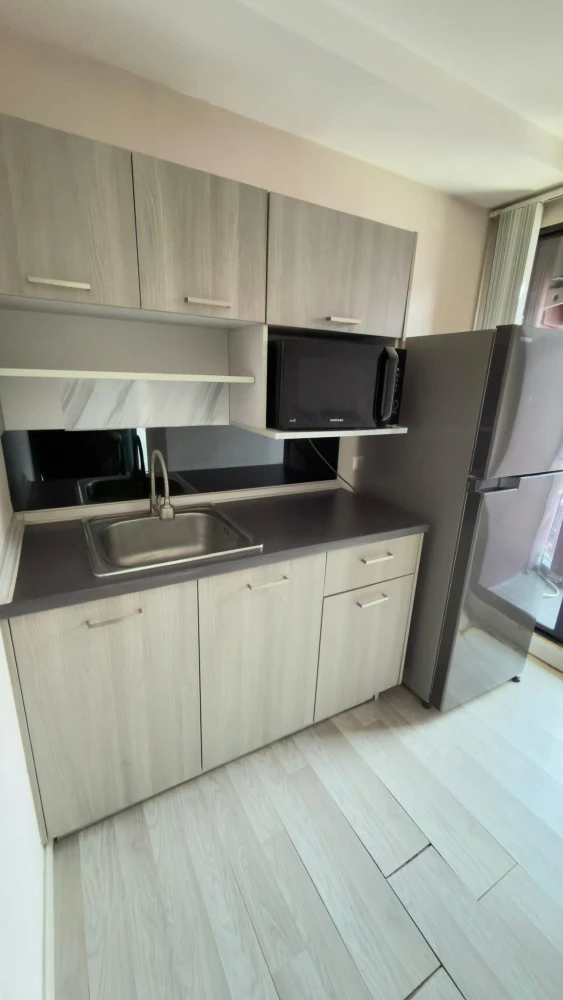 ขาย The Privacy Prachauthit–Suksawat ห้องชั้น 8 มาพร้อมเฟอร์นิเจอร์และส่วนกลางครบครัน จองเลย