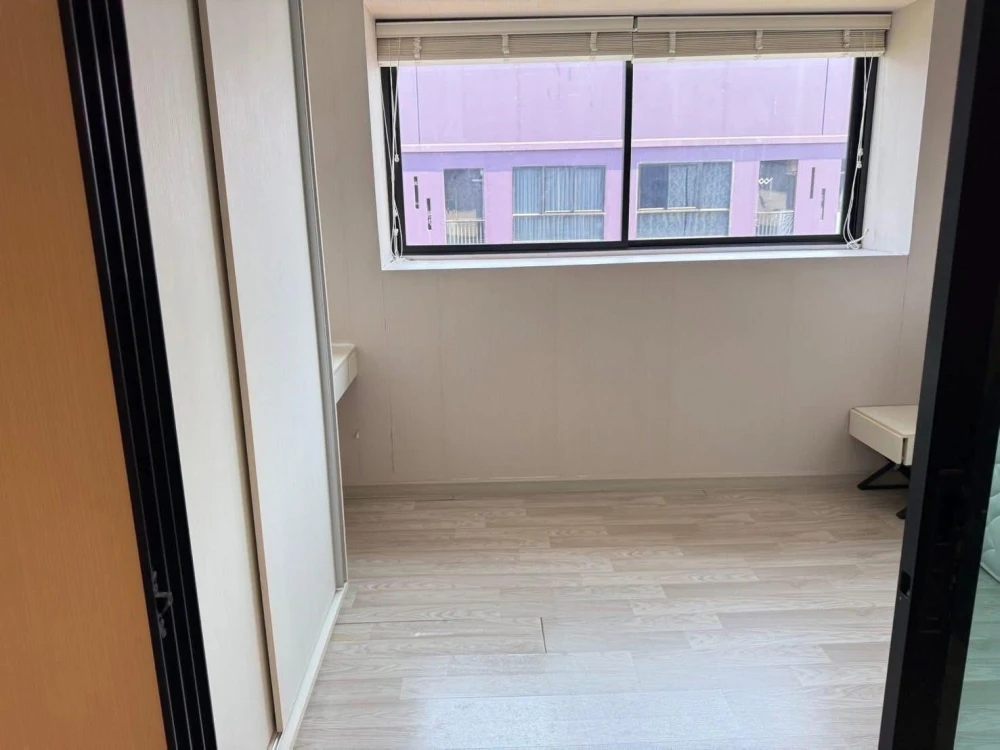 ขาย The Privacy Prachauthit–Suksawat ห้องชั้น 8 มาพร้อมเฟอร์นิเจอร์และส่วนกลางครบครัน จองเลย