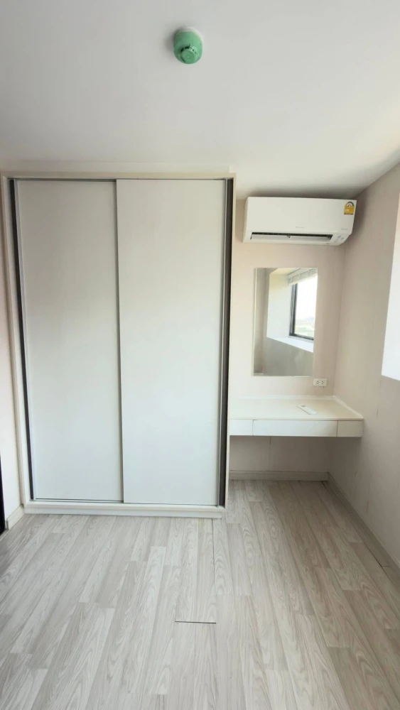 ขาย The Privacy Prachauthit–Suksawat ห้องชั้น 8 มาพร้อมเฟอร์นิเจอร์และส่วนกลางครบครัน จองเลย