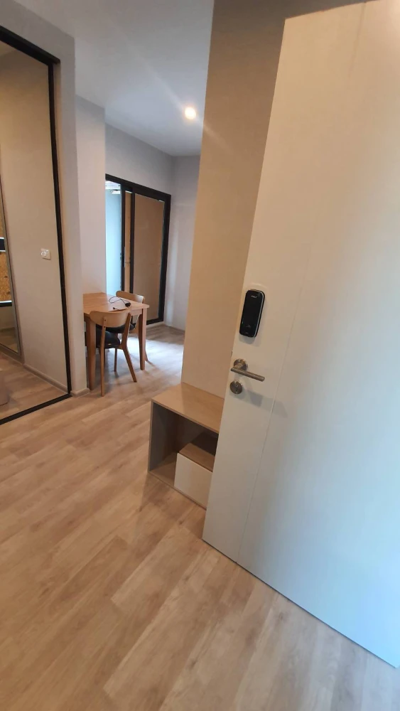 ขาย The Privacy rama 9 เฟอร์นิเจอร์และเครื่องใช้ไฟฟ้าครบครัน รับแสงธรรมชาติได้สองด้าน สนใจจองเลย