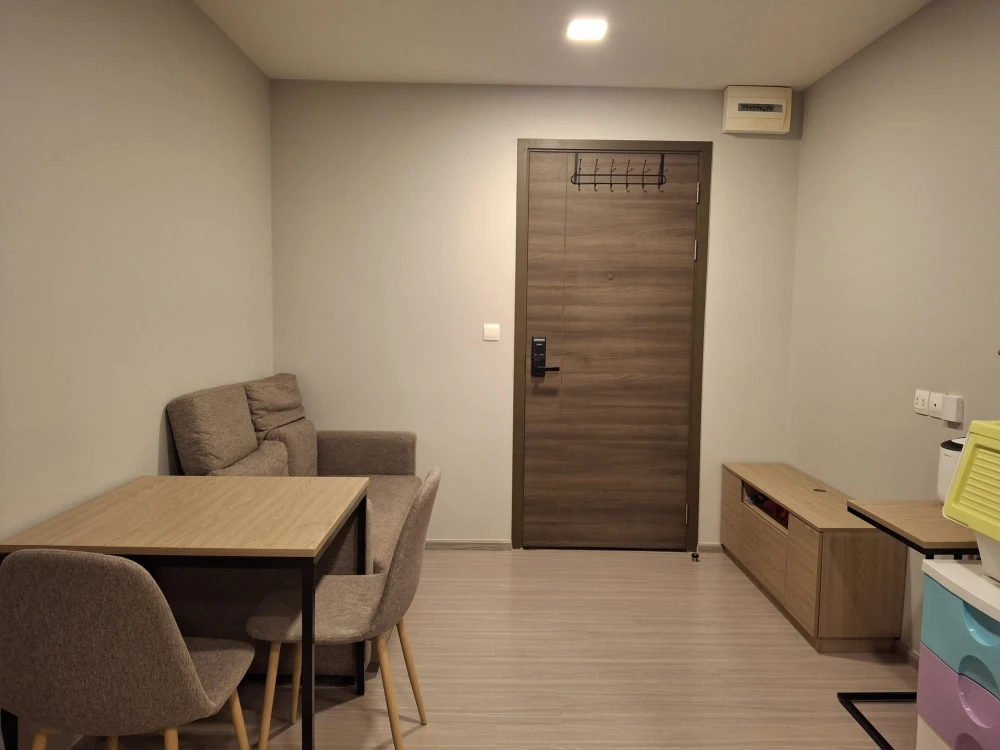 ขาย The Privacy S101 ตึก B ชั้น 2 ห้องมุม เงียบ สงบ ร่มรื่น ห้องไม่เก่าไม่โทรม บอกเลยว่าต้องจอง
