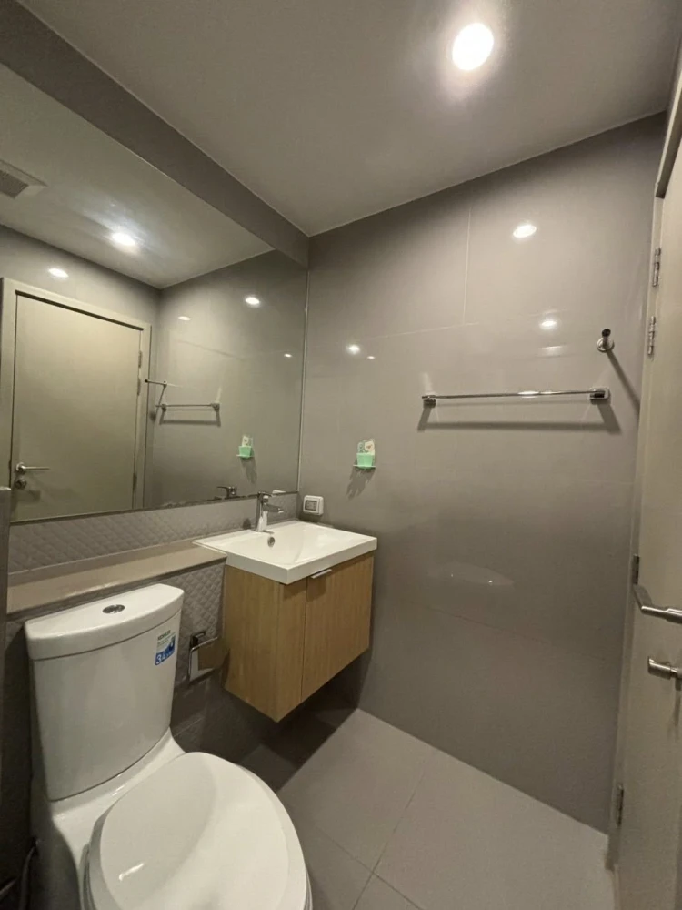 ขาย  The Privacy Tha Phra Interchange ห้องพร้อมอยู่ เฟอร์นิเจอร์ครบ เครื่องใช้ไฟฟ้าพร้อม จองด่วนก่อนพลาด!