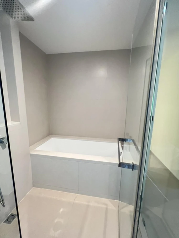 ขาย The River ชั้น 51 ห้องมุม วิวแม่น้ำสวย แต่งครบ สนใจรีบจองเลย ด่วนๆ