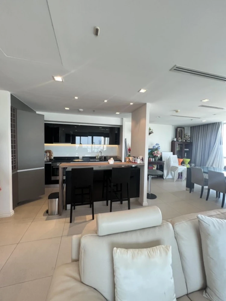 ขาย The River ชั้น 51 ห้องมุม วิวแม่น้ำสวย แต่งครบ สนใจรีบจองเลย ด่วนๆ
