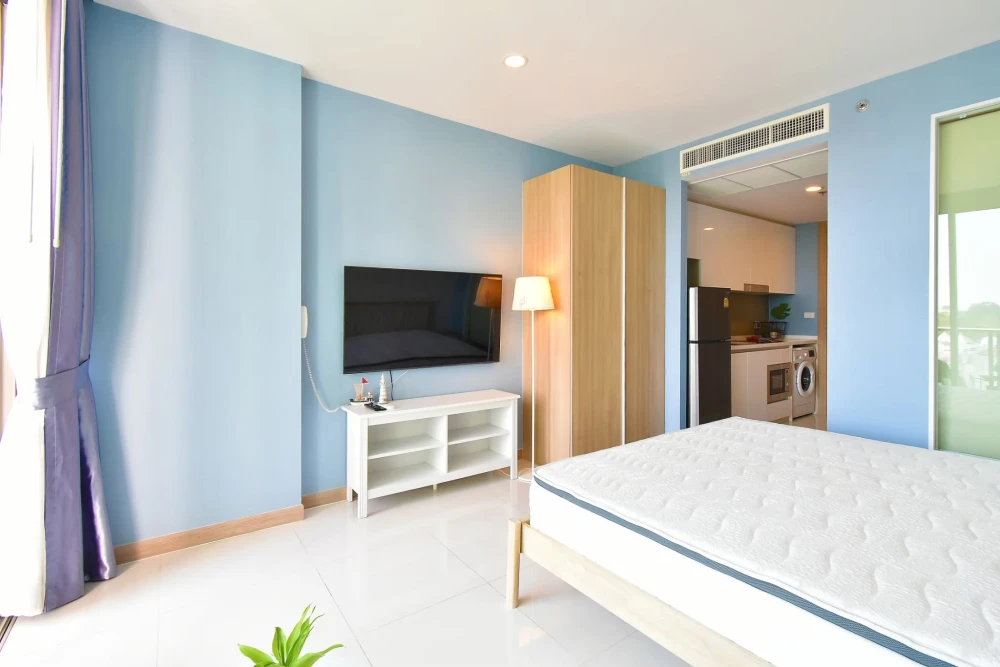 ขาย The Riviera วงศ์อมาตย์ บีช ห้องสตูดิโอ ติดวอลเปเปอร์อย่างดี ตกแต่งน่าอยู่มากๆ รีบจองเลย