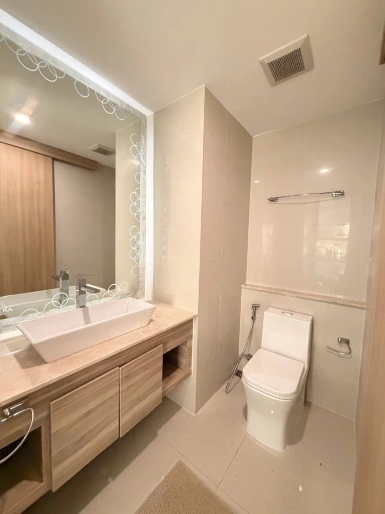 ขาย The Riviera Jomtien Pattaya ห้องน่าอยู่ มาพร้อมสิ่งอำนวยความสะดวกครบครัน วิวทะเลสวย ไม่บล็อค จองเลย
