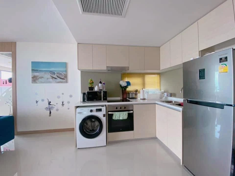 ขาย The Riviera Jomtien Pattaya ห้องมุมคนไม่พลุกพล่าน พื้นที่ใช้สอยเยอะ ตกแต่งสุดปัง เห็นวิวทะเล ห้ามพลาด