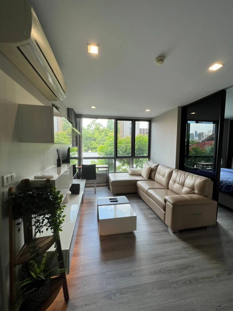 ขาย The Room Sukhumvit 40 ชั้น 3 ห้องแต่งครบ น่าอยู่ จองเลย ห้ามพลาด