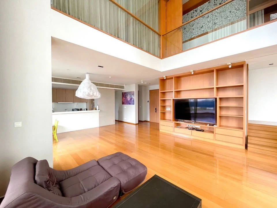 ขาย The Sukhothai Residences 3 ห้องนอน พื้นที่ใช้สอยเยอะ บิ้วอินเฟอร์นิเจอร์อย่างดี ทำเลดี วิวสวย จองด่วน