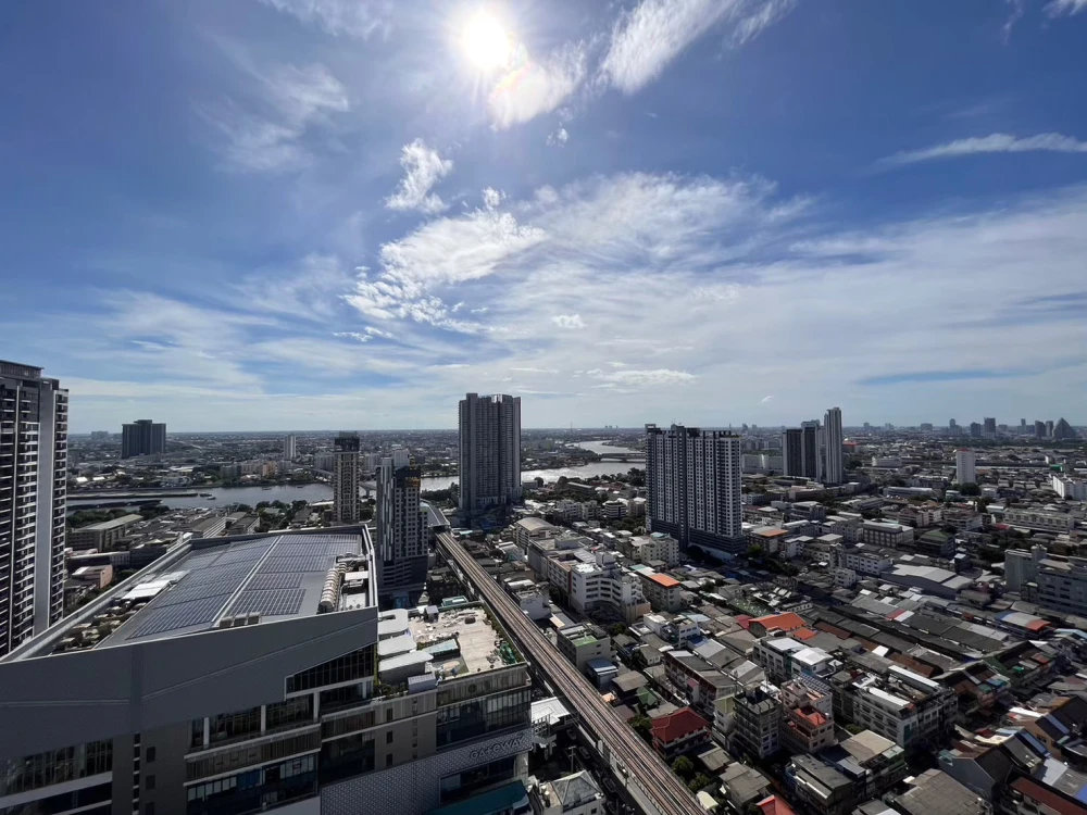 ขาย The Tree Interchange ชั้น 36 ห้องมุม ผนังติดเพื่อนบ้านน้อย สงบ เป็นส่วนตัว แต่งครบพร้อมอยู่