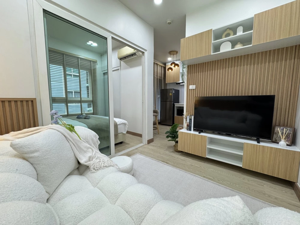 ขาย The Trust Condo พัทยากลาง ตกแต่งสวยทั้งห้อง สไตล์มินิมอนน่าอยู่มาก พร้อมเข้าอยู่แล้วจ้า