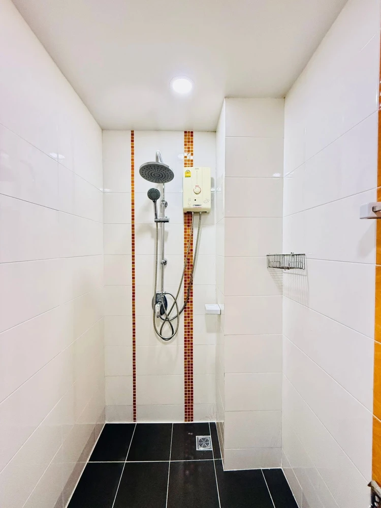 ขาย The Trust Condo Central Pattaya ห้องน่าอยู่ เฟอร์พร้อม ชั้นไม่สูง กว้างขวางอยู่สบาย จองเลย