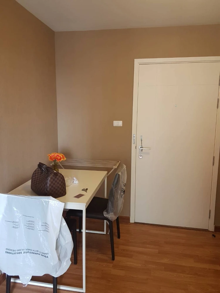 ขาย The Trust Condo Ngamwongwan ห้องชั้น 10 ในทำเลดี เดินทางสะดวก วิวสระว่ายน้ำ ห้ามพลาด