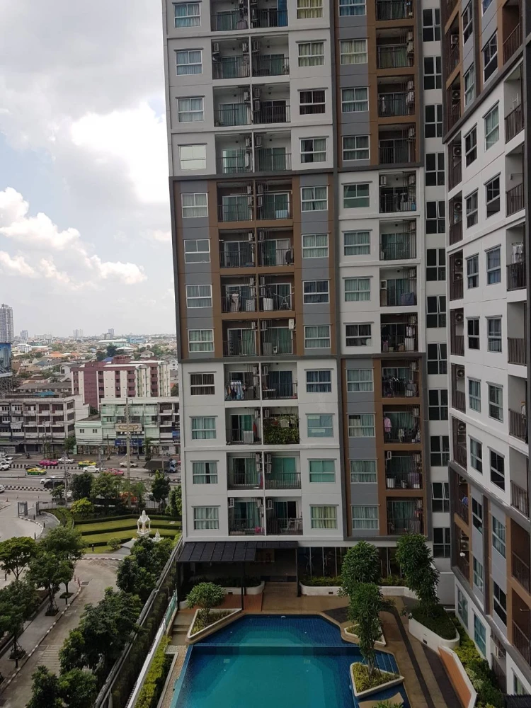 ขาย The Trust Condo Ngamwongwan ห้องชั้น 10 ในทำเลดี เดินทางสะดวก วิวสระว่ายน้ำ ห้ามพลาด