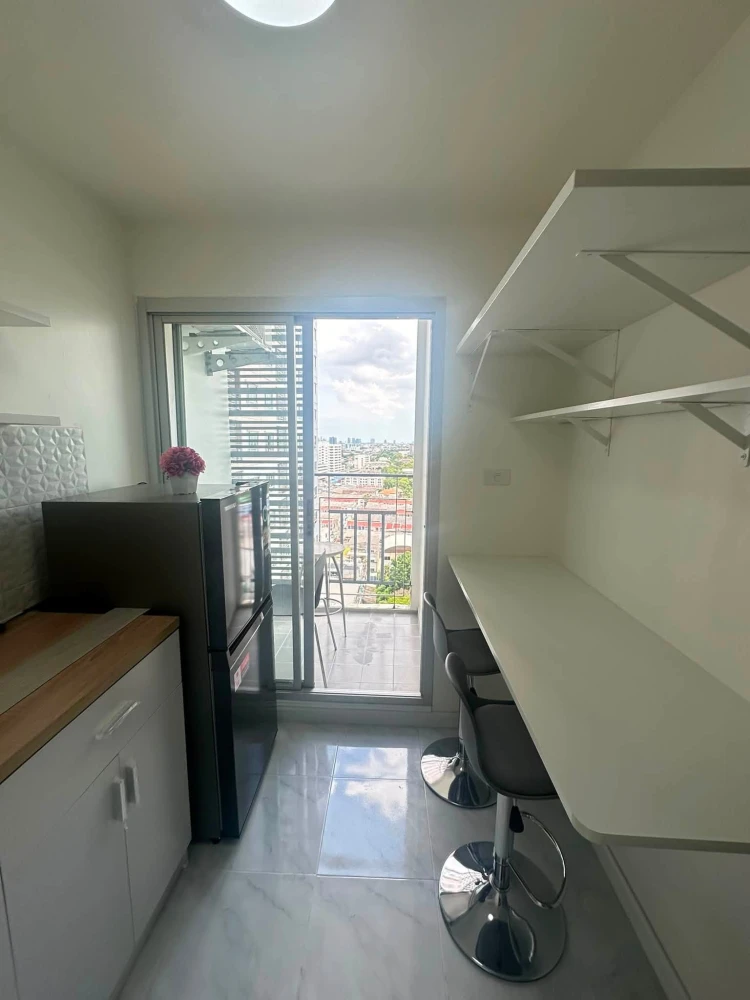 ขาย The Trust Residence Pinklao ชั้น 15 ห้องกั้น แต่งครบ น่าอยู่ จองเลย