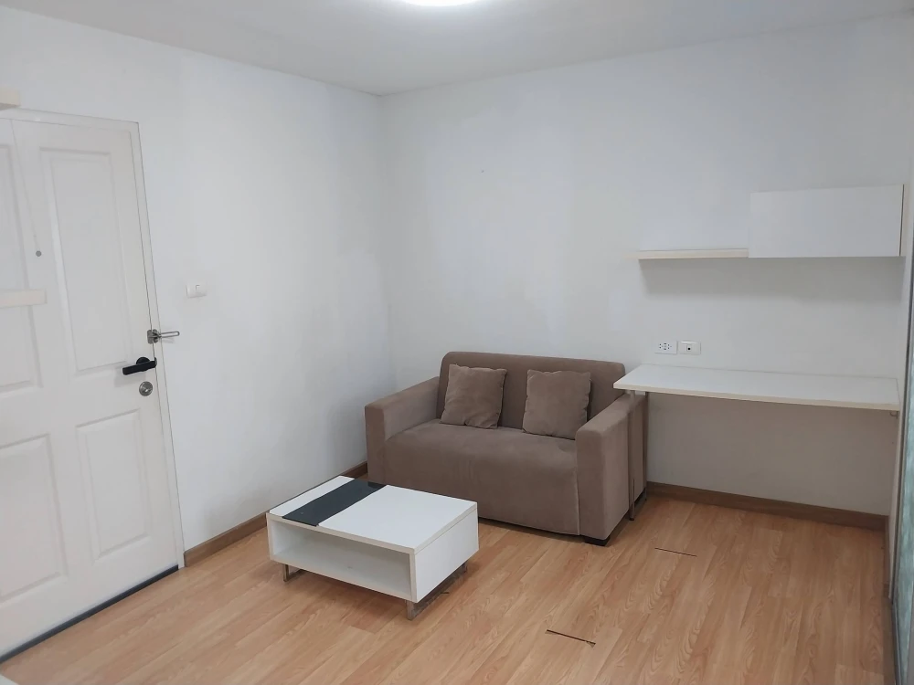 ขาย The Trust Residence Pinklao ชั้น 25 วิวสระว่ายน้ำ แต่งครบ พร้อมอยู่ จองเลย