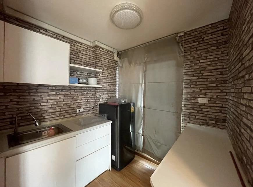 ขาย The Trust Residence Pinklao ชั้น 29 ห้องมุม แต่งครบ น่าอยู่ รีบจองเลย ด่วนๆ