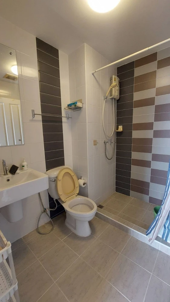 ขาย The Trust Residence Ratchada-Rama 3 ห้องชั้น 17 ในทำเลดี วิวโล่ง ไม่บล็อค เดินทางสะดวก จองเลย