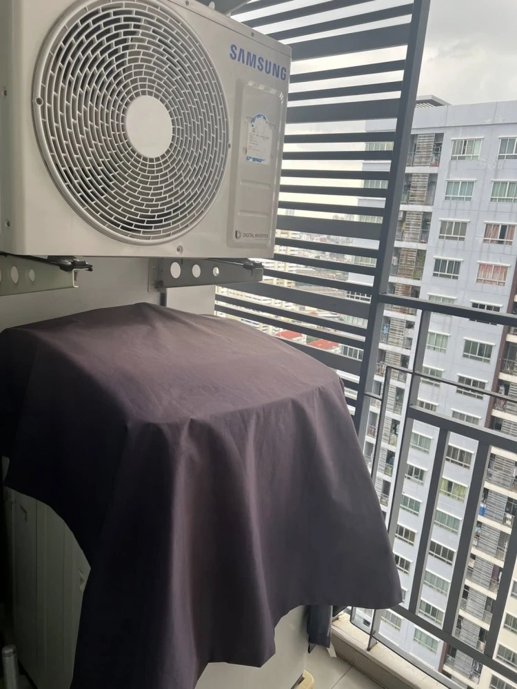 ขาย The Trust Residence Ratchada-Rama 3 ห้องน่าอยู่ ติดวอลเปเปอร์อย่างดี มาพร้อมเฟอร์นิเจอร์ครบครัน จองเลยตอนนี้