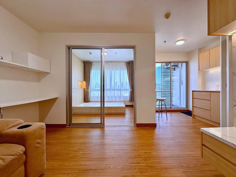 ขาย The Trust Residence Ratchada-Rama 3 ห้องน่าอยู่ บิ้วอินเฟอร์ยิเจอร์อย่างดี วิวเมืองสวย ห้ามพลาด