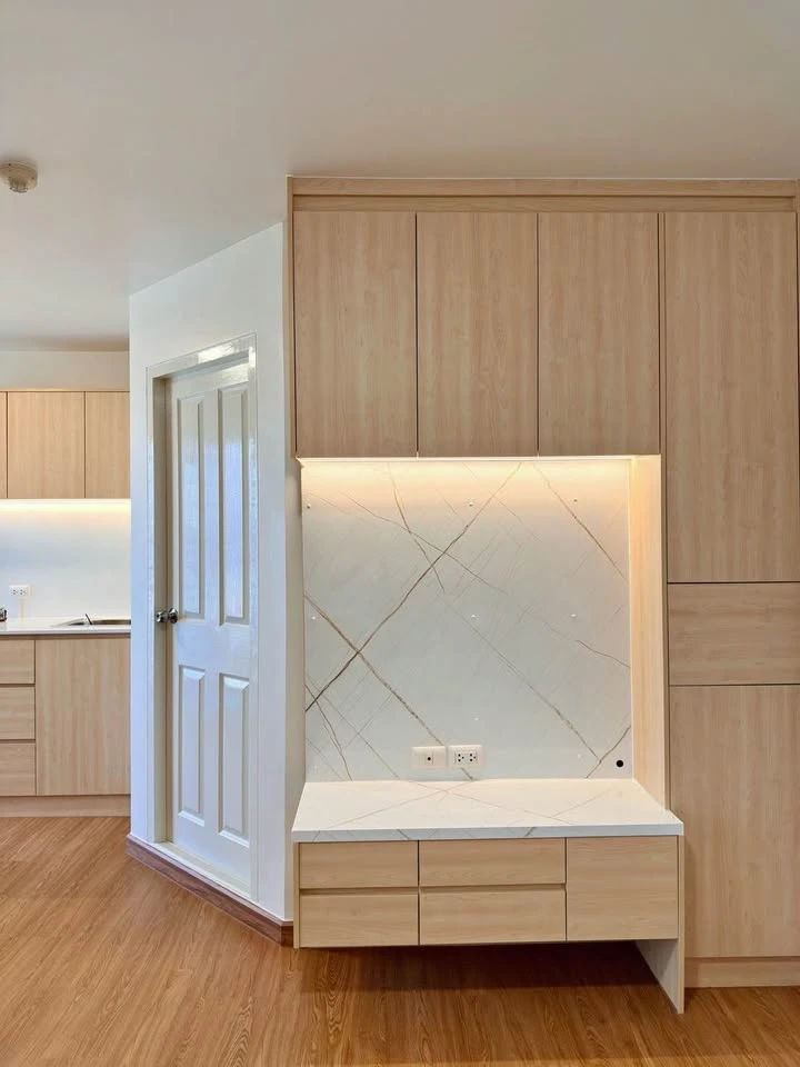 ขาย The Trust Residence Ratchada-Rama 3 ห้องน่าอยู่ บิ้วอินเฟอร์ยิเจอร์อย่างดี วิวเมืองสวย ห้ามพลาด