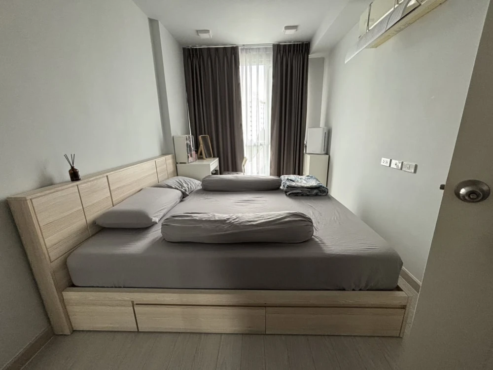 ขาย  The Ville Express รัชโยธิน ห้องสภาพดี ดูแลรักษาอย่างดี มี Built-in ตู้เสื้อผ้า ห้องมีพื้นที่ใช้สอยเป็นสัดส่วน รีบจองเลย