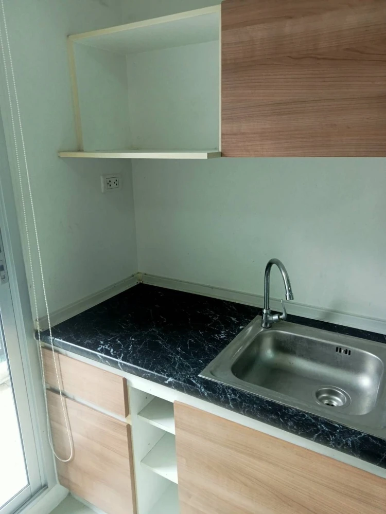 ขาย The Viva Condo Petchkasem 68 ห้องพร้อมอยู่ เฟอร์พร้อม ชั้นไม่สูง มาแต่ตัวอยู่ได้เลย