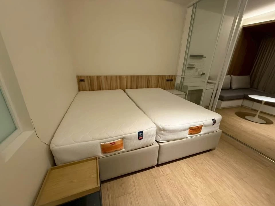 ขาย Triple Y Residence ห้อองชั้นสูง ห้องกว้างอยู่สบาย รีบจองเลย ห้ามพลาด