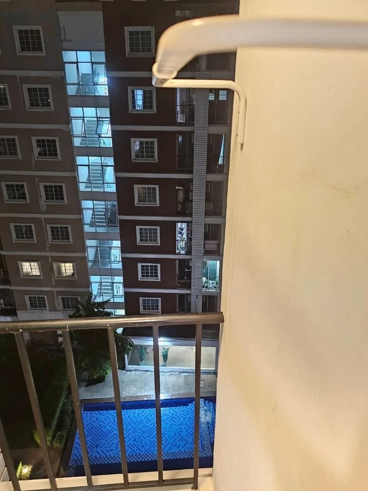 ขาย Tulip Square อ้อมน้อย วิวสระว่ายน้ำ บรรยากาศดี ห้องตกแต่งแล้ว พร้อมเข้าอยู่